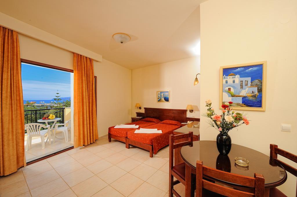 Aparthotel Maria Lambis Stalida Esterno foto