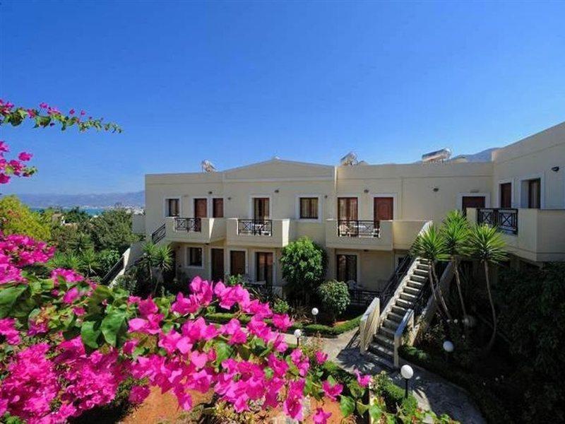 Aparthotel Maria Lambis Stalida Esterno foto